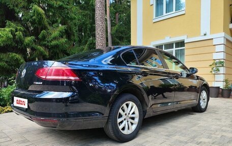 Volkswagen Passat B8 рестайлинг, 2016 год, 1 970 000 рублей, 3 фотография