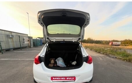 Opel Astra J, 2010 год, 680 000 рублей, 6 фотография