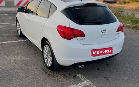 Opel Astra J, 2010 год, 680 000 рублей, 7 фотография
