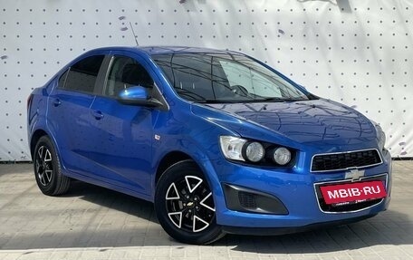 Chevrolet Aveo III, 2013 год, 865 000 рублей, 2 фотография