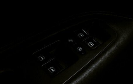 Volkswagen Touareg III, 2006 год, 665 000 рублей, 11 фотография
