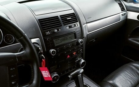 Volkswagen Touareg III, 2006 год, 665 000 рублей, 9 фотография