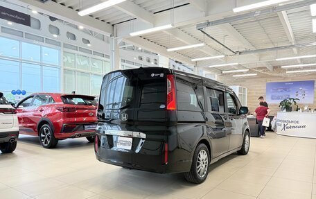 Honda Stepwgn IV, 2015 год, 1 649 000 рублей, 6 фотография