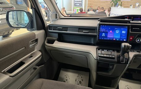 Honda Stepwgn IV, 2015 год, 1 649 000 рублей, 14 фотография