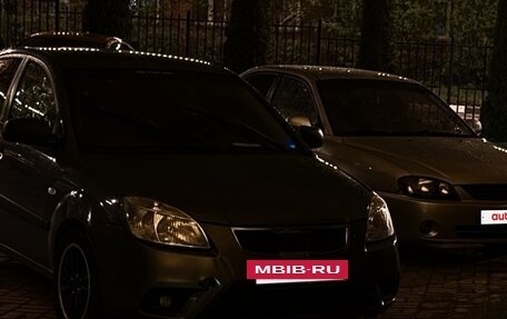 KIA Rio II, 2007 год, 450 000 рублей, 3 фотография