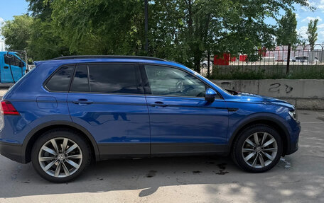 Volkswagen Tiguan II, 2019 год, 2 550 000 рублей, 7 фотография