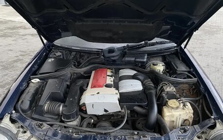 Mercedes-Benz E-Класс, 2001 год, 315 000 рублей, 10 фотография