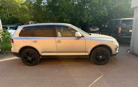 Volkswagen Touareg III, 2007 год, 800 000 рублей, 4 фотография