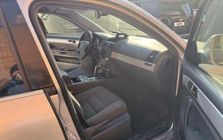 Volkswagen Touareg III, 2007 год, 800 000 рублей, 7 фотография