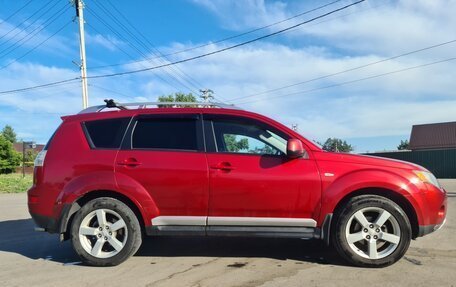 Mitsubishi Outlander III рестайлинг 3, 2008 год, 800 000 рублей, 6 фотография