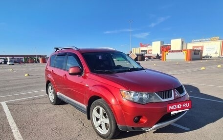 Mitsubishi Outlander III рестайлинг 3, 2008 год, 800 000 рублей, 7 фотография