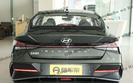 Hyundai Elantra, 2026 год, 1 995 000 рублей, 6 фотография