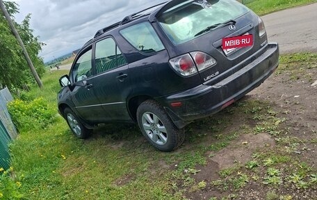 Lexus RX IV рестайлинг, 2003 год, 112 000 000 рублей, 8 фотография