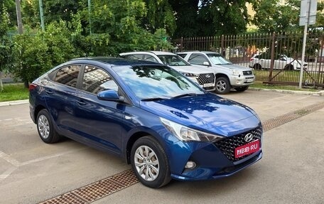 Hyundai Solaris II рестайлинг, 2021 год, 1 450 000 рублей, 1 фотография