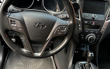 Hyundai Santa Fe III рестайлинг, 2016 год, 2 700 000 рублей, 15 фотография