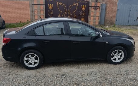 Chevrolet Cruze II, 2013 год, 920 000 рублей, 3 фотография