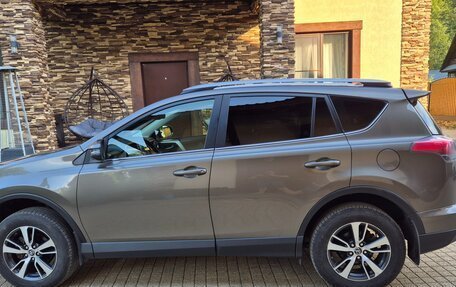 Toyota RAV4, 2016 год, 1 790 000 рублей, 7 фотография