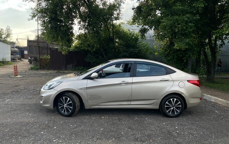 Hyundai Solaris II рестайлинг, 2012 год, 550 000 рублей, 6 фотография