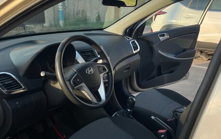 Hyundai Solaris II рестайлинг, 2012 год, 550 000 рублей, 8 фотография