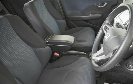 Honda Fit III, 2009 год, 799 000 рублей, 12 фотография
