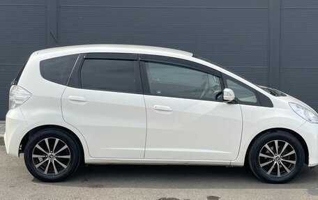 Honda Fit III, 2010 год, 700 000 рублей, 5 фотография