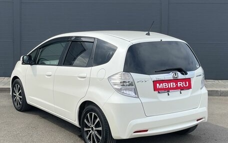 Honda Fit III, 2010 год, 700 000 рублей, 12 фотография