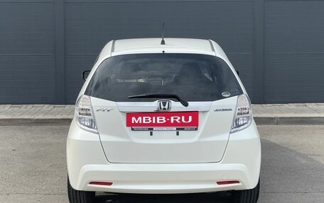 Honda Fit III, 2010 год, 700 000 рублей, 8 фотография