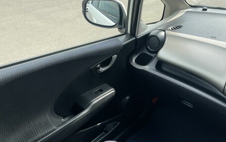 Honda Fit III, 2010 год, 700 000 рублей, 21 фотография