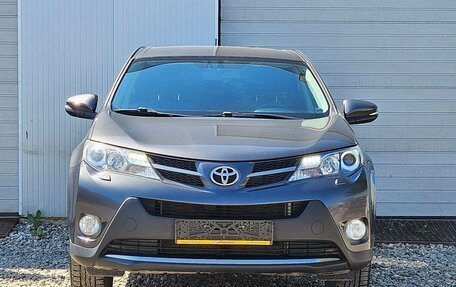 Toyota RAV4, 2013 год, 1 780 000 рублей, 2 фотография