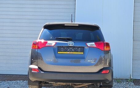 Toyota RAV4, 2013 год, 1 780 000 рублей, 6 фотография