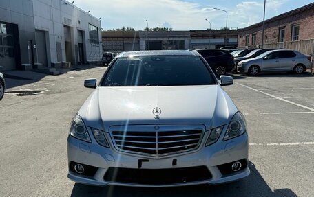 Mercedes-Benz E-Класс, 2010 год, 1 450 000 рублей, 2 фотография