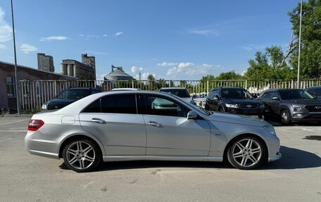 Mercedes-Benz E-Класс, 2010 год, 1 450 000 рублей, 4 фотография