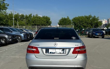 Mercedes-Benz E-Класс, 2010 год, 1 450 000 рублей, 6 фотография