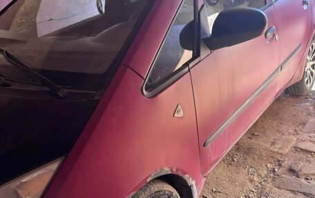 Mitsubishi Colt VI рестайлинг, 2006 год, 150 000 рублей, 5 фотография