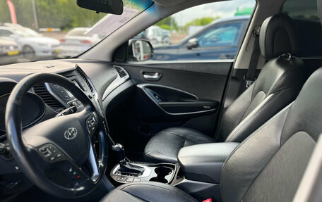Hyundai Santa Fe III рестайлинг, 2016 год, 2 330 000 рублей, 19 фотография