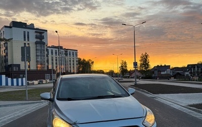 Hyundai Solaris II рестайлинг, 2012 год, 580 000 рублей, 1 фотография