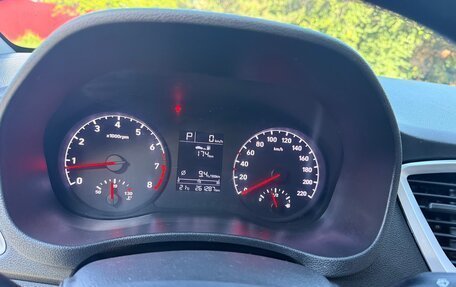 Hyundai Solaris II рестайлинг, 2019 год, 1 020 000 рублей, 11 фотография
