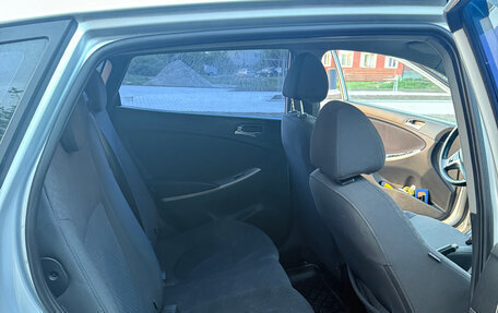 Hyundai Solaris II рестайлинг, 2012 год, 580 000 рублей, 7 фотография