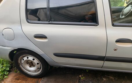 Renault Symbol I, 2003 год, 250 000 рублей, 4 фотография