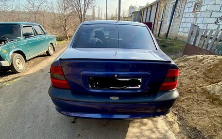 Opel Vectra B рестайлинг, 1996 год, 120 000 рублей, 2 фотография