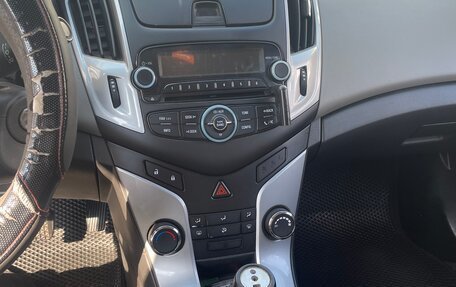 Chevrolet Cruze II, 2013 год, 560 000 рублей, 12 фотография