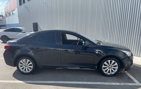 Chevrolet Cruze II, 2013 год, 560 000 рублей, 4 фотография