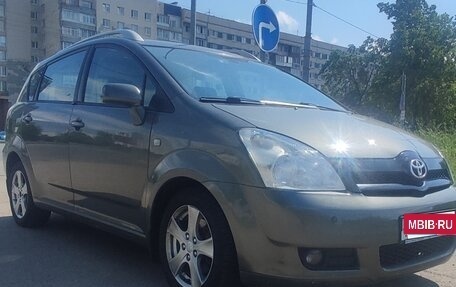 Toyota Corolla Verso I, 2006 год, 690 000 рублей, 10 фотография