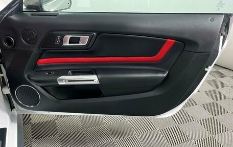 Ford Mustang VI рестайлинг, 2020 год, 3 699 000 рублей, 10 фотография