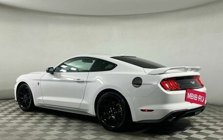 Ford Mustang VI рестайлинг, 2020 год, 3 699 000 рублей, 6 фотография