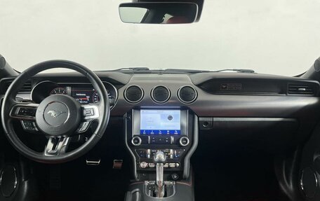 Ford Mustang VI рестайлинг, 2020 год, 3 699 000 рублей, 15 фотография