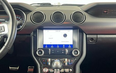 Ford Mustang VI рестайлинг, 2020 год, 3 699 000 рублей, 20 фотография