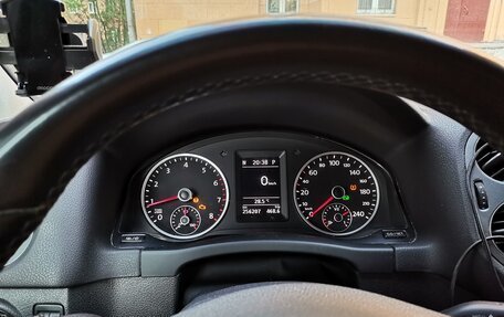Volkswagen Tiguan I, 2012 год, 930 000 рублей, 20 фотография