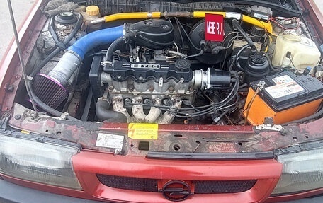 Opel Vectra A, 1993 год, 220 000 рублей, 6 фотография