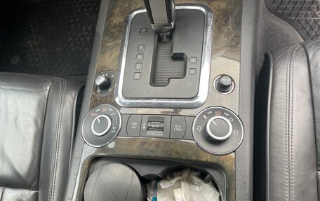 Volkswagen Touareg III, 2008 год, 1 200 000 рублей, 9 фотография
